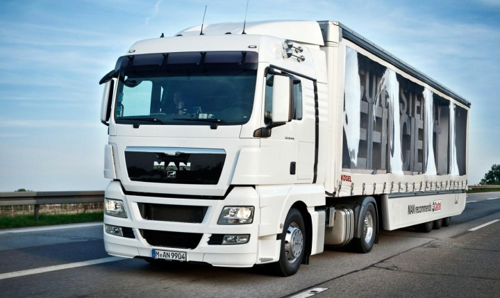 LKW-Klassen, Ausbildung für C und CE LKW-Klassen, Ausbildung für C und CE